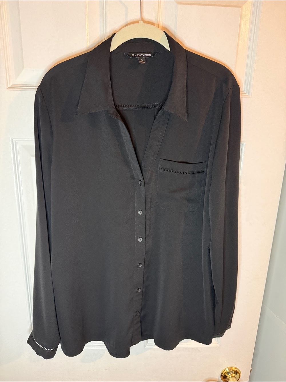 41 Hawthorn Black Long-Sleeve Button-Up Shirt - XL